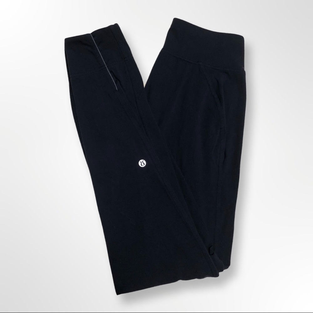 Lululemon joggers